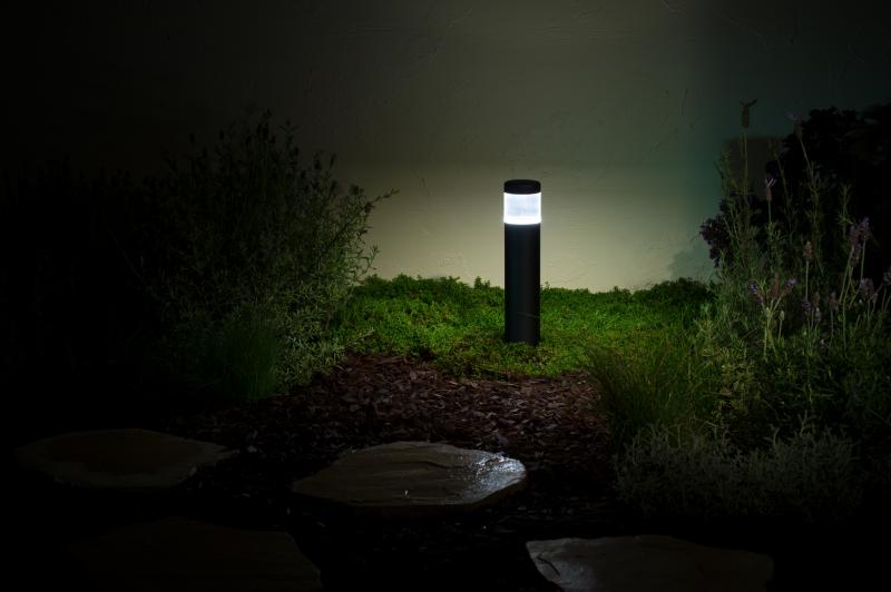 Hunter FX Luminaire PM LED Bollard 9.1W RBG-W Black